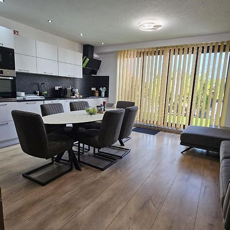 Casa Luca Lägenhet Grimbergen Exteriör bild